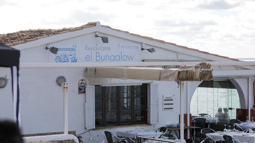 El Govern afirma que las normas que obligan a derribar el Bungalow son del PP de Rajoy y Company