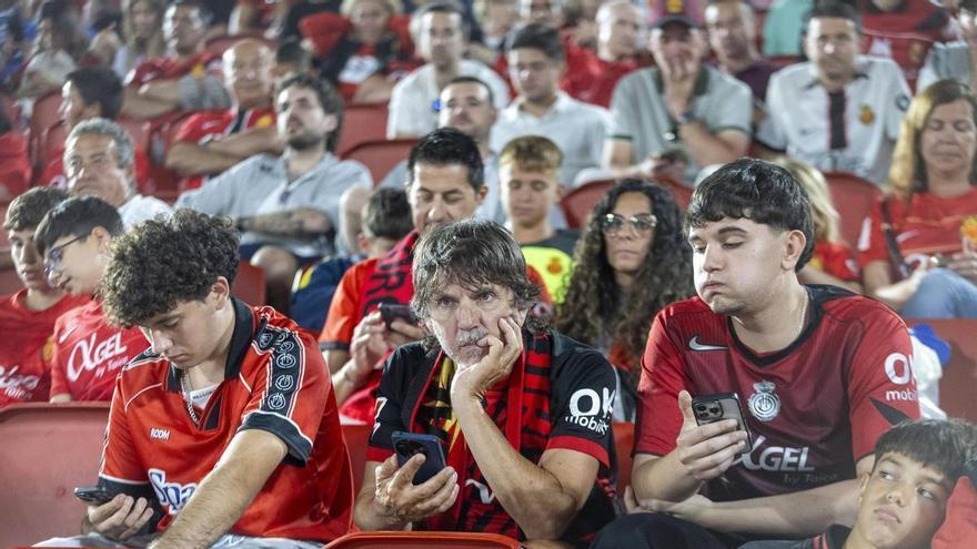 es Mallorquinistes exige respuestas tras el descenso
