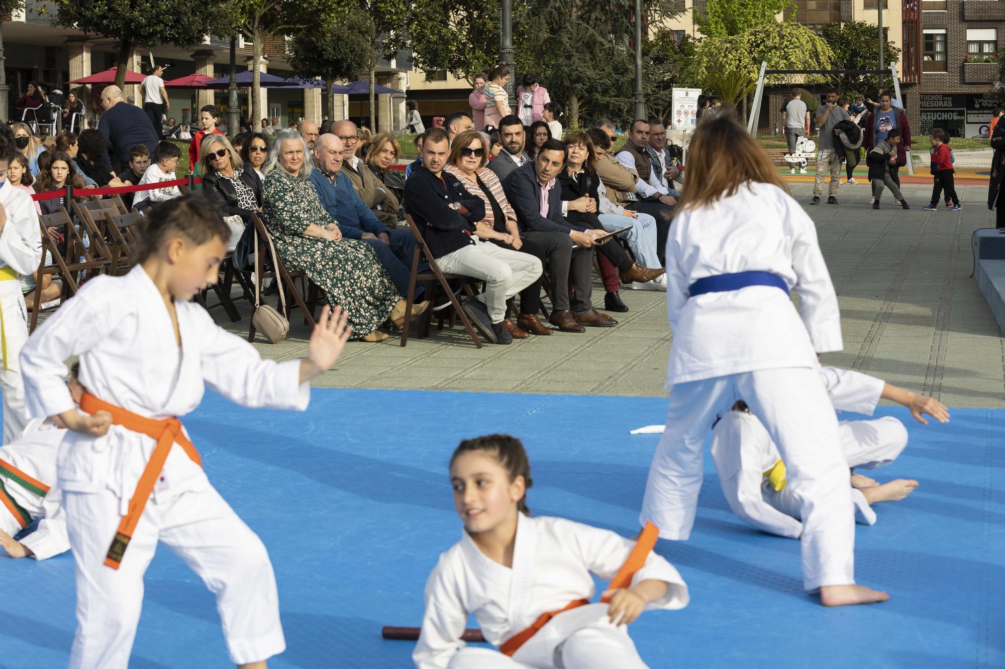 Así fue la gran gala del deporte de Llanera: todas las imágenes de la original cita, celebrada al aire libre