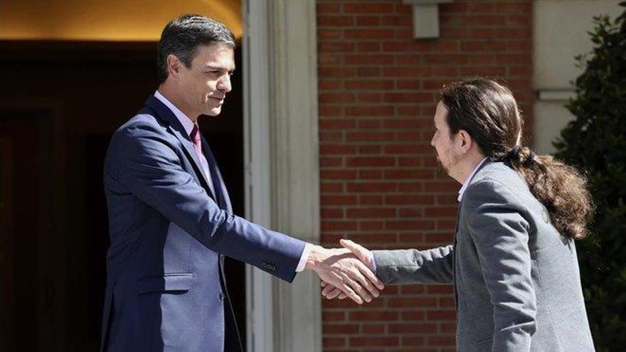 Sánchez inicia la ronda de contactos para su investidura con Iglesias