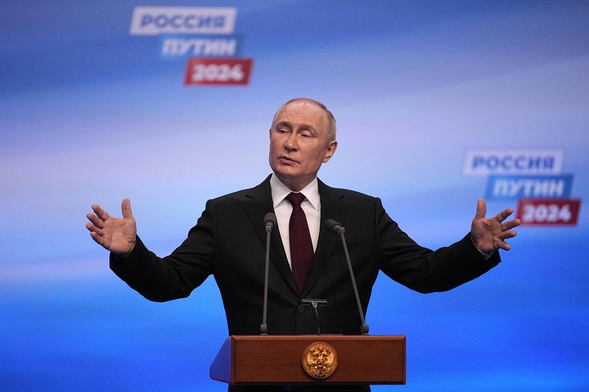 El presidente ruso, Vladímir Putin, durante una intervención tras conocer el resultado de las elecciones.