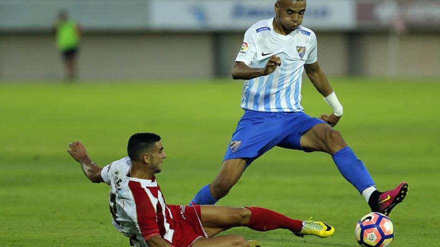 El joven delantero Youssef En-Nesyri ya ha debutado con la camiseta del Málaga CF.