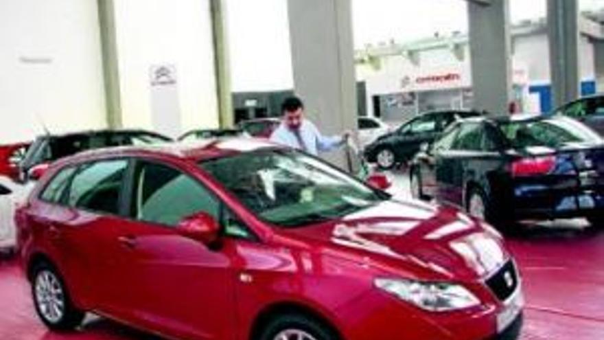 El Salón del Automóvil abre con descuentos de hasta el 30%