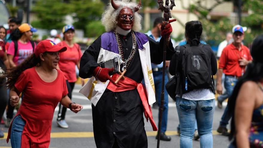 Seguidores de Maduro se manifiestan en Caracas.