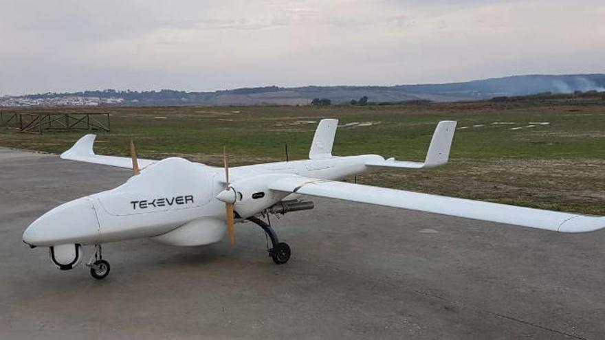 Avioneta Tekever del mismo modelo AR5 que la que llegó el miércoles a las aguas del Rincón.