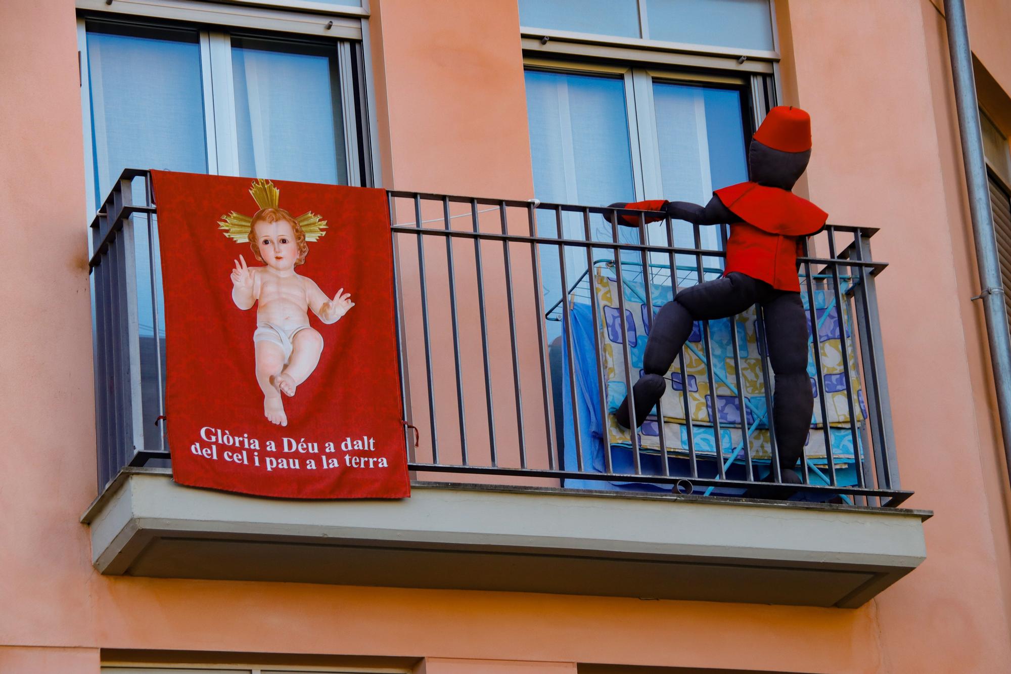 La Navidad se cuela por los balcones de Alcoy