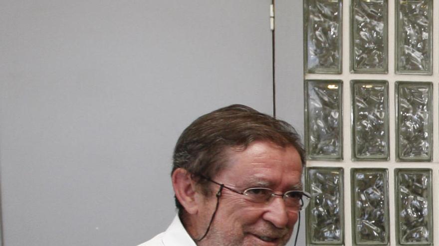 José Vicente Aleixandre, en la redacción de Levante-EMV.