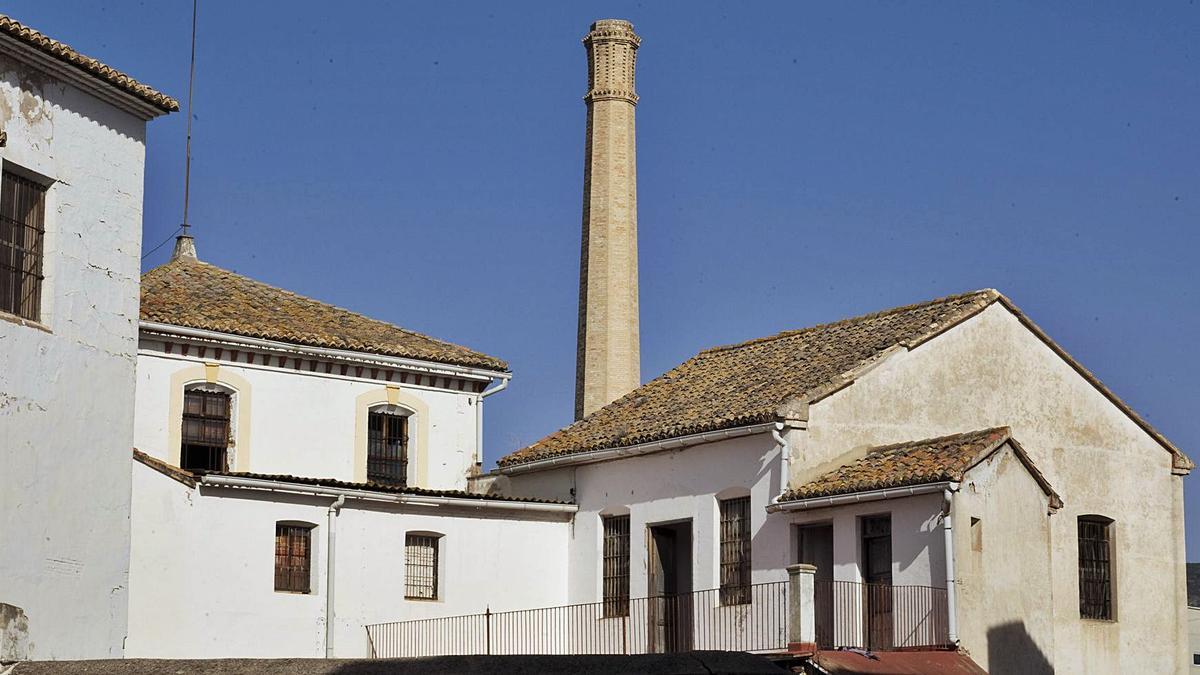 Vista exterior de l’edifici de Molí Vell de Canals, en una imatge d’arxiu. | PERALES IBORRA