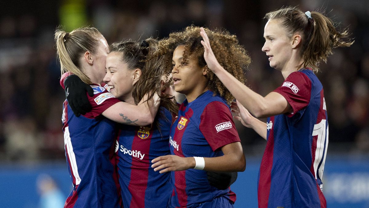 Posiciones de fútbol club barcelona femenino contra levante las planas