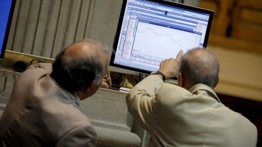 El Ibex 35 cae un 1,98 % ante la falta de acuerdo del Ecofin para Grecia