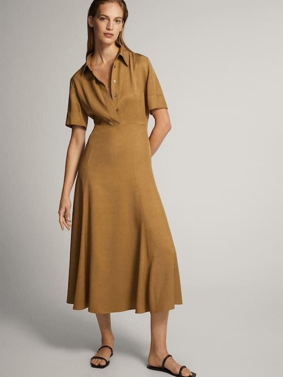 Vestido camisero con cinturón, de Massimo Dutti