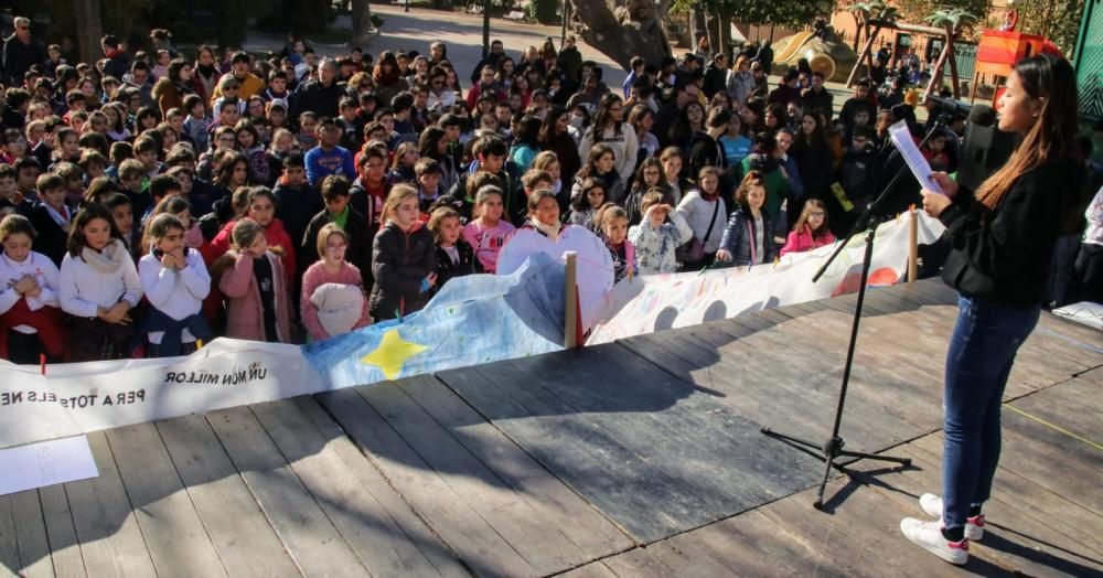 Acto conmemorativo del Día de la Paz en Alcoy.