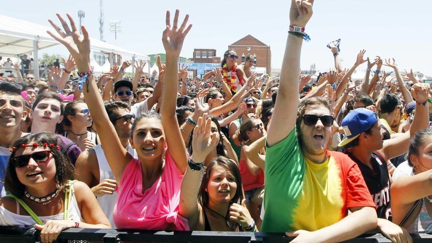 Cómo pasar el verano de festivales sin dejarse la cartera en el intento