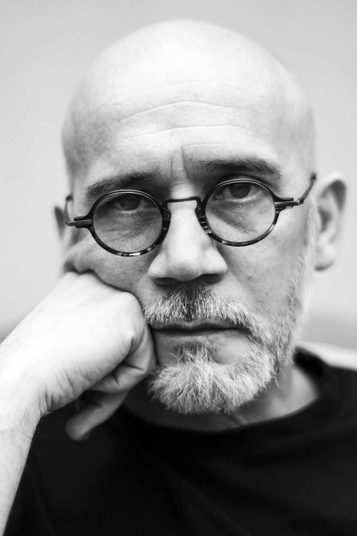 Fulaș es el autor de 'La vergüenza'.