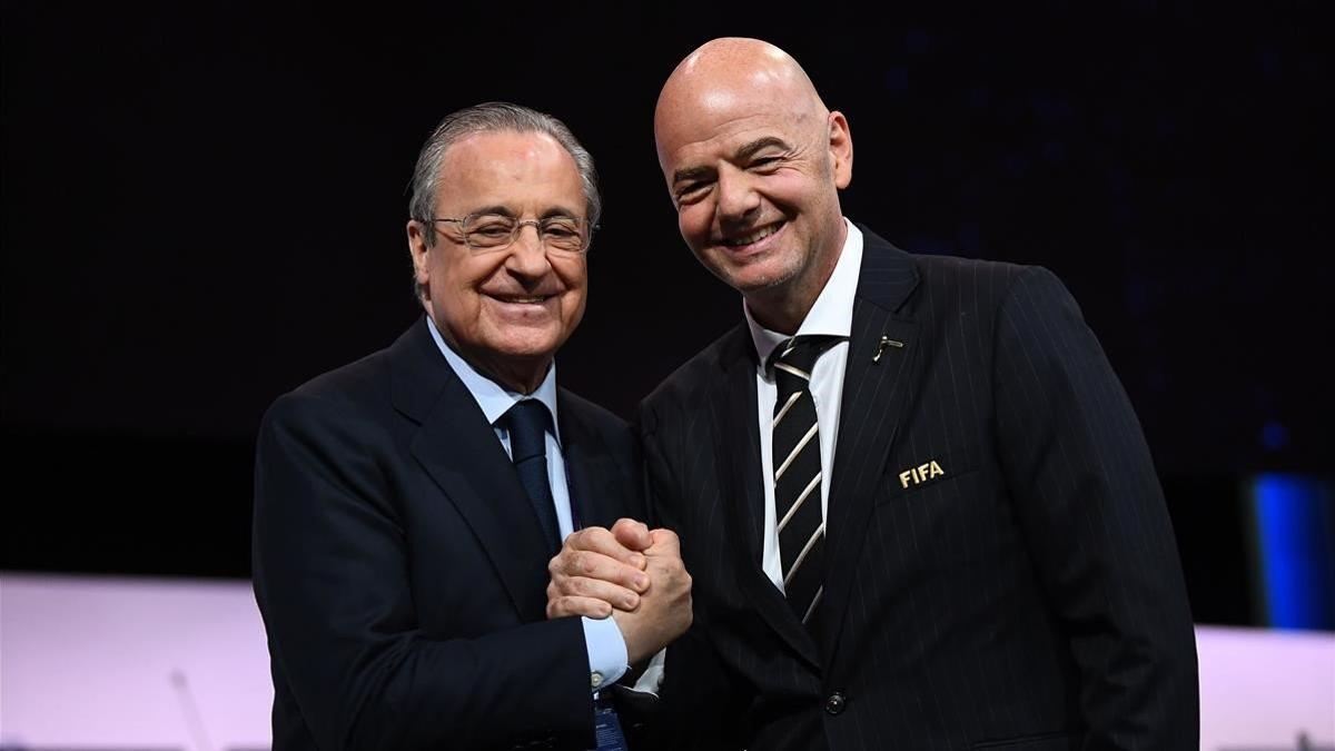 Gianni Infantino y Florentino Pérez, celebrando juntos la reelección del primero.