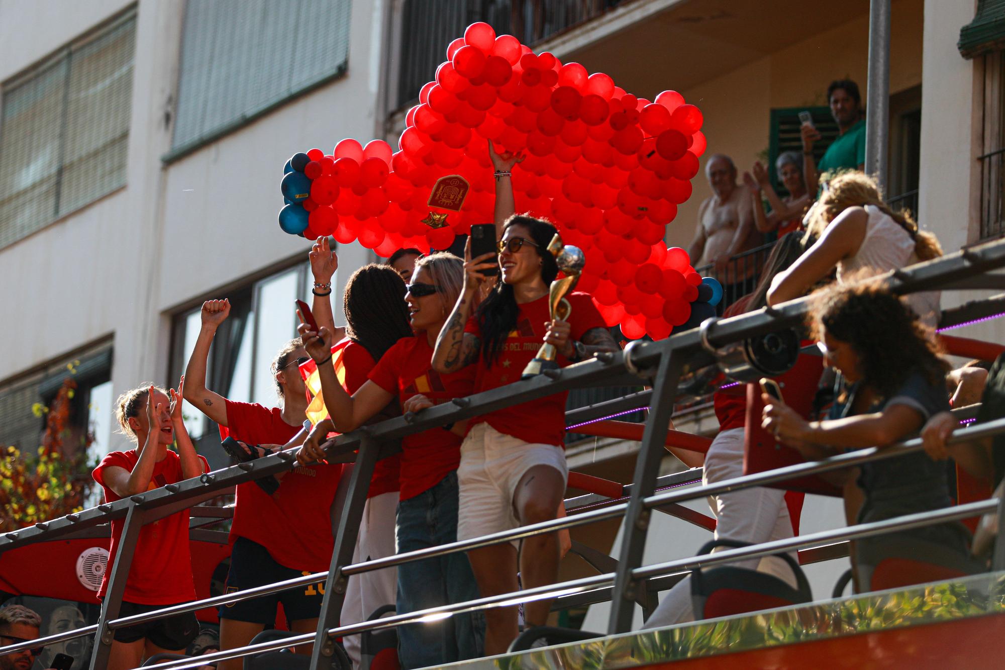 Mira todas las fotos de la Selección Española de Fútbol Femenino en Ibiza