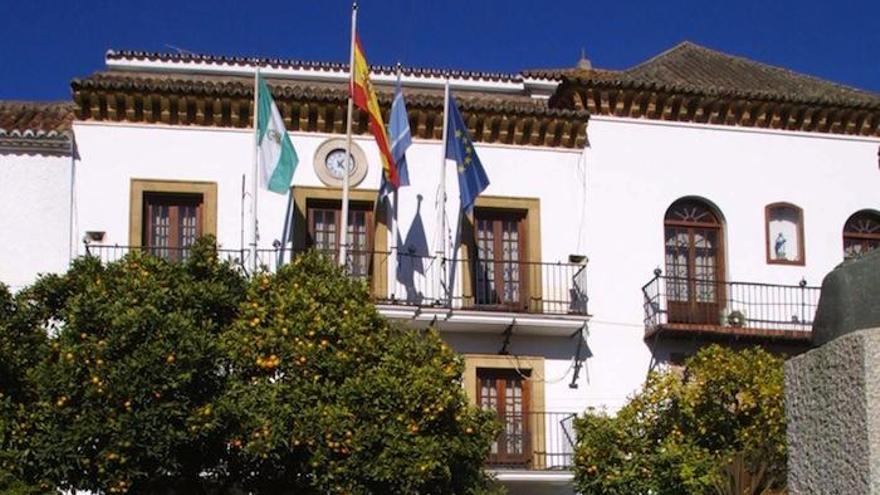 Imagen de la fachada del Ayuntamiento de Marbella.