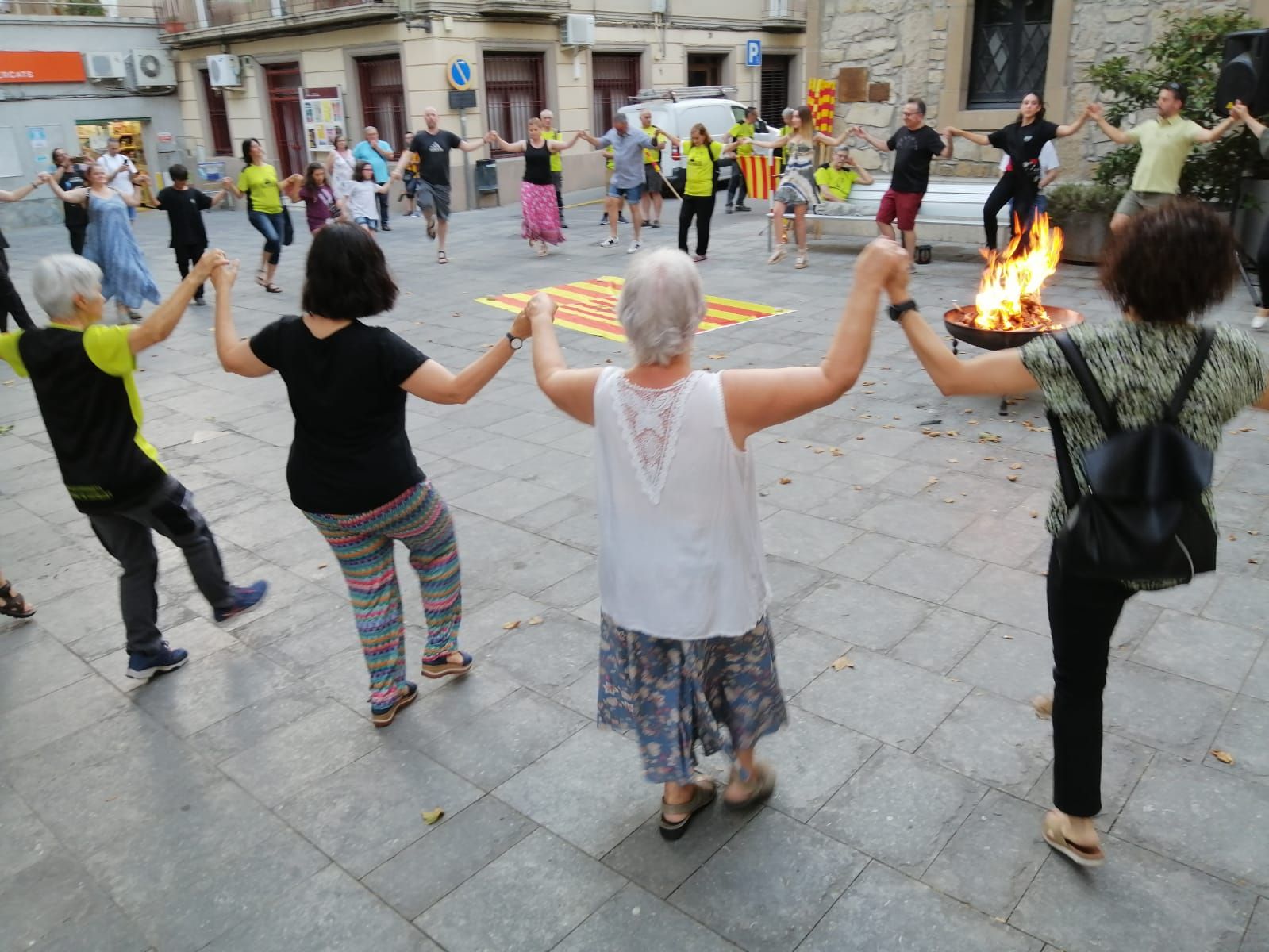 Sant Vicenç rep la flama del Canigó