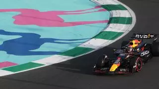 Verstappen logra la pole en Arabia y Alonso impresiona para ser cuarto en parrilla