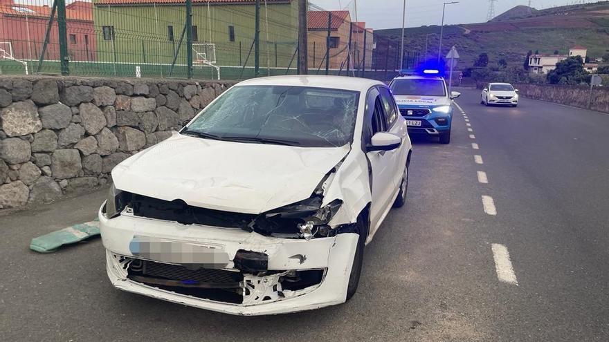 Circula con el coche destrozado por Marzagán