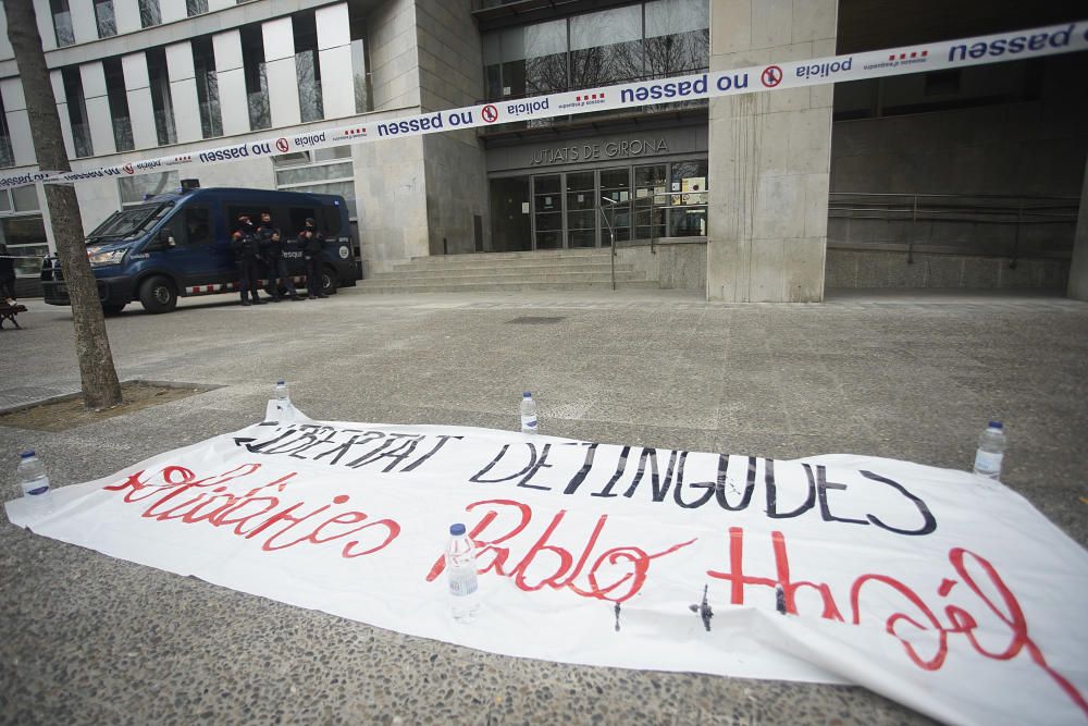 Concentració per demanar la llibertat dels detinguts pels disturbis de Girona