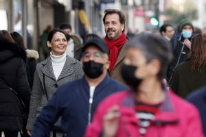 Sanitat i les comunitats preveuen estudiar el 6 d’abril la fi de les mascaretes en interiors