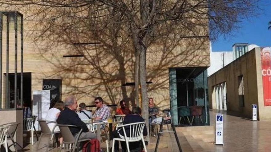 El Ayuntamiento de Córdoba inicia la cesión del bar del Centro de Recepción de Visitantes por 28.979 euros anuales