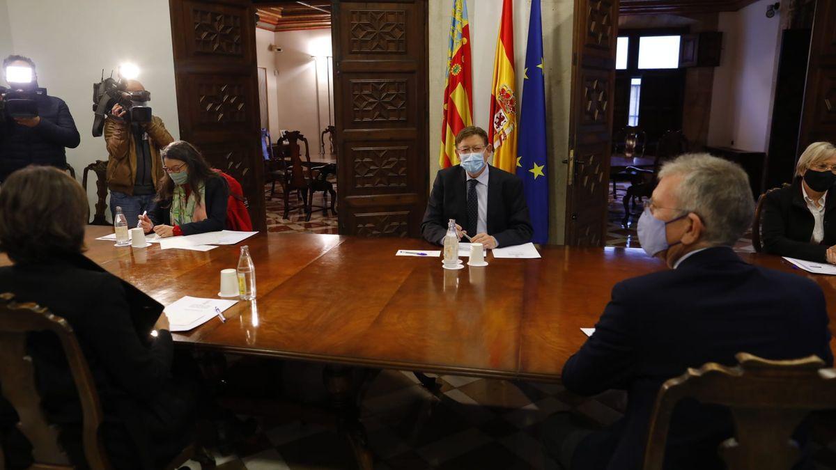 La Generalitat analizará las aguas residuales de centros de mayores y de personas con diversidad funcional antes de Navidad