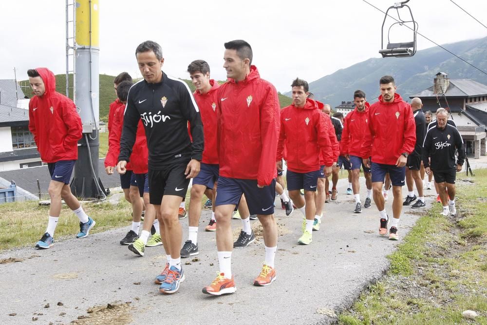 El Sporting entrena en Pajares