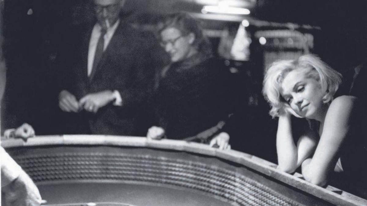 	Eve Arnold Fotografiar a Marilyn es descubrir el brillo entre la bruma