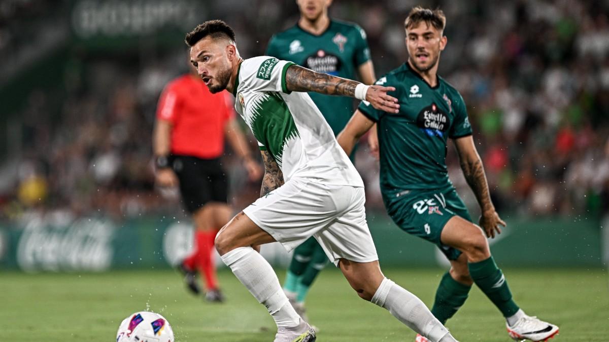 Elche y Racing de Ferrol cerraron la jornada sabatina