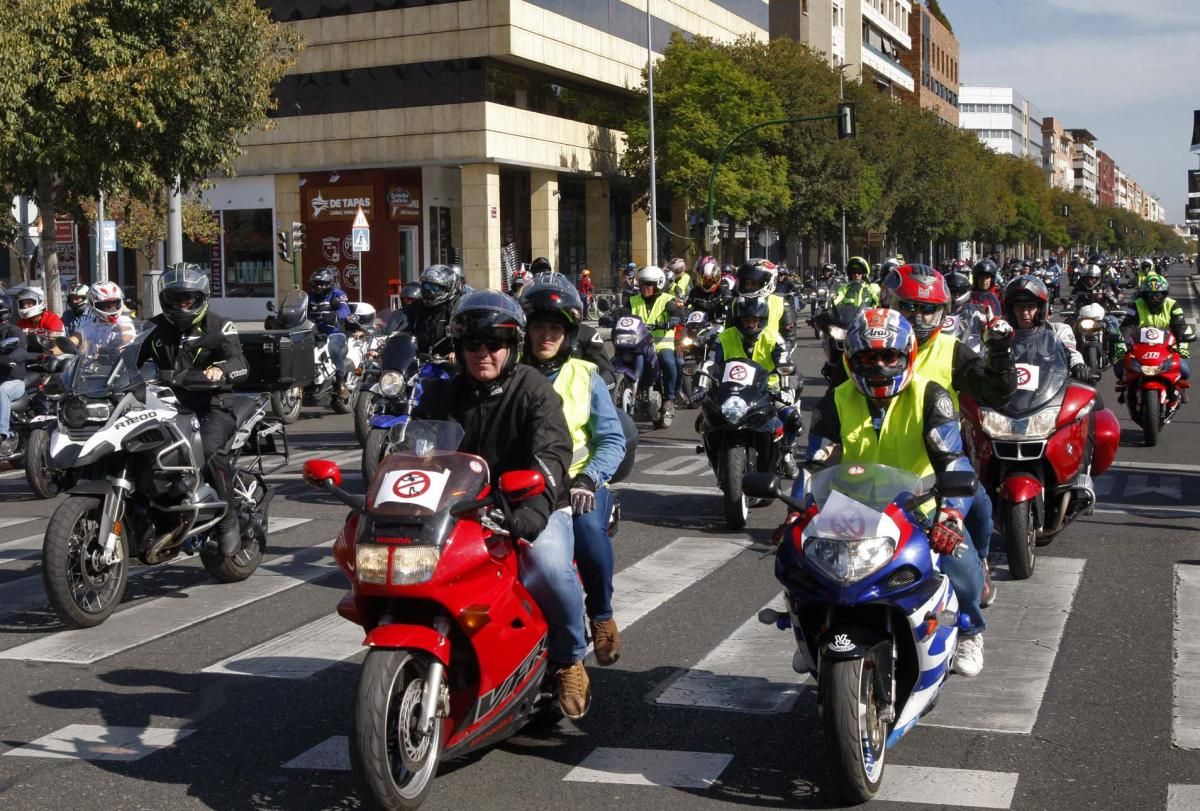 Concentración motera en Córdoba contra los guardarraíles sin protección