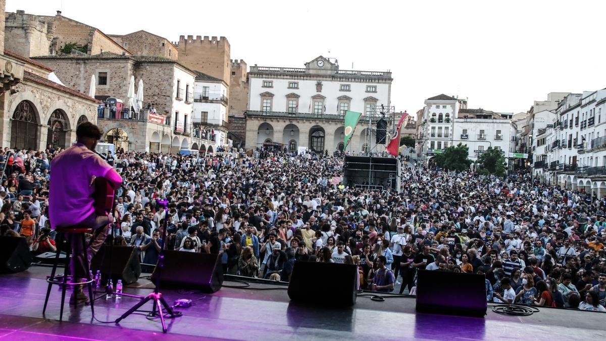 Uno de los primeros conciertos del Festival Womad 2022 de Cáceres.