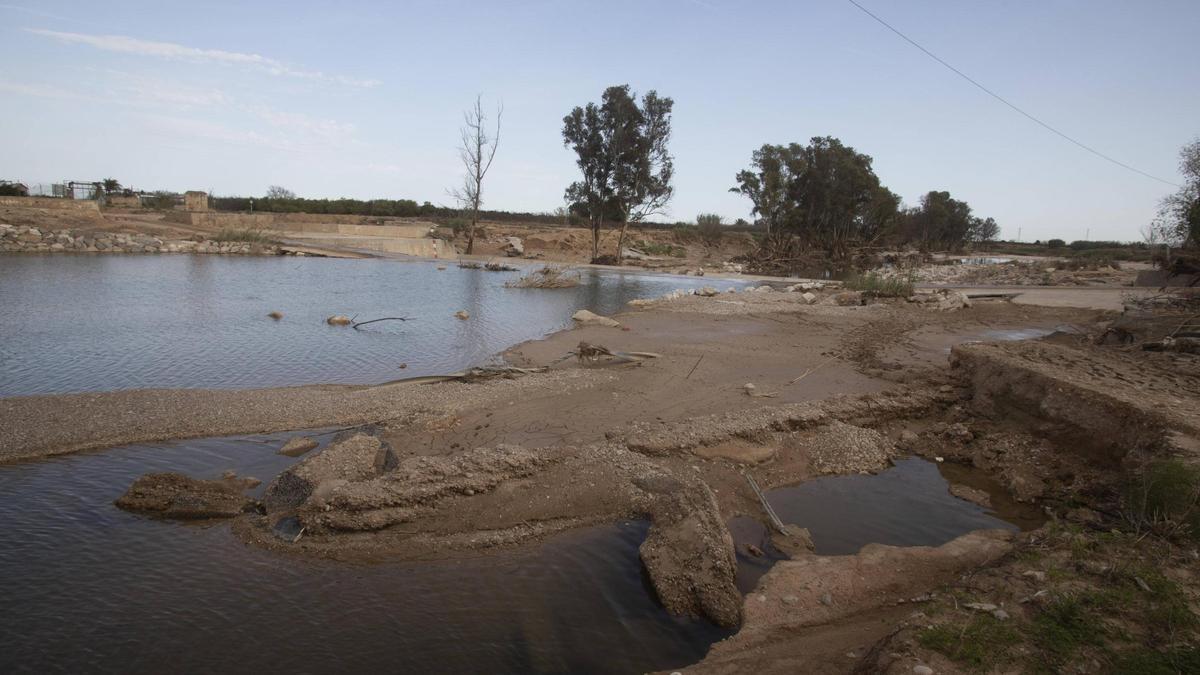El río Magro a su paso por el término municipal de Guadassuar, en una imagen de archivo.
