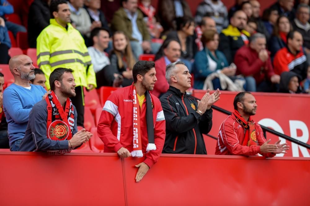 Real Mallorca kann doch noch siegen. Der Zweitligist hat am Sonntag (30.4.) das Auswärtsspiel gegen die zweite Mannschaft des FC Sevilla mit 3:2 gewonnen. Damit endet eine Serie von zehn erfolglosen Spielen.