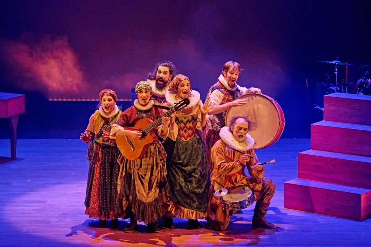 "Farra", el cabaret barroco del alicantino Lucas Escobedo, una de las citas del FITCA
