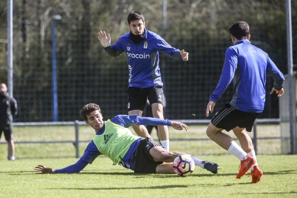 Entrenamiento del Real Oviedo en El Requexón