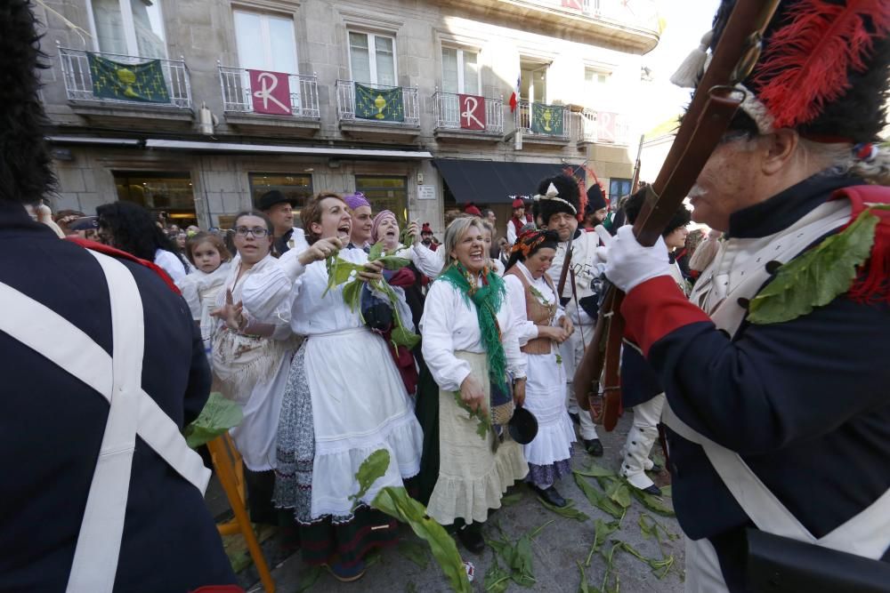 La representación de la Reconquista de Vigo vuelve a abarrotar las calles del Casco Vello de miles de vigueses