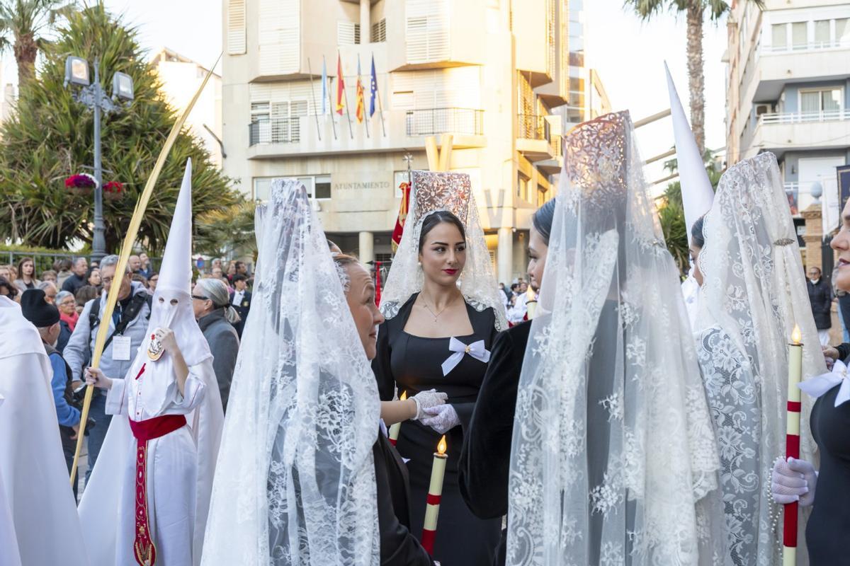 Procesión del Encuentro del Domingo de Resurrección en Torrevieja (2026) aquí en imágenes Procesión del Encuentro del Domingo de Resurrección en Torrevieja (2026) aquí en imágenes