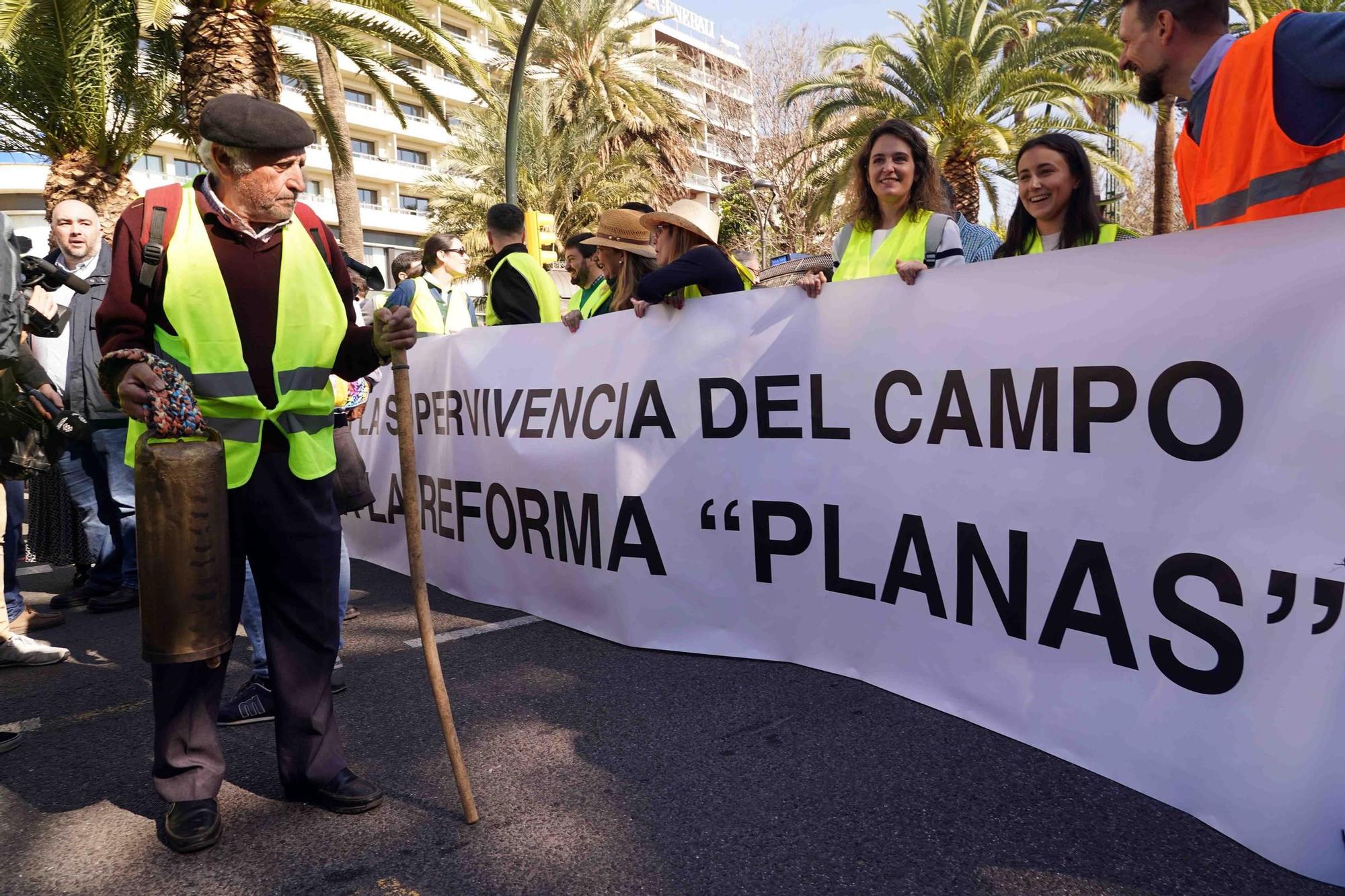 Málaga volvió a llenarse de tractores este miércoles