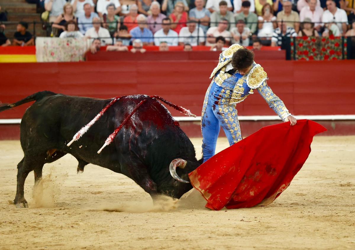 Segunda corrida de toros de la Feria de Julio con Manzanares, Talavante y Roca Rey