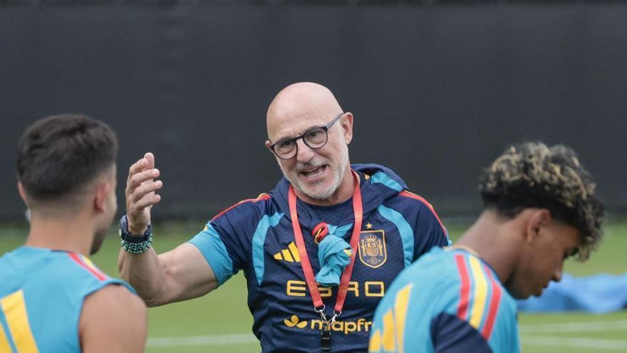 De la Fuente reivindica a su '9': "Oyarzabal es un grande de los grandes"
