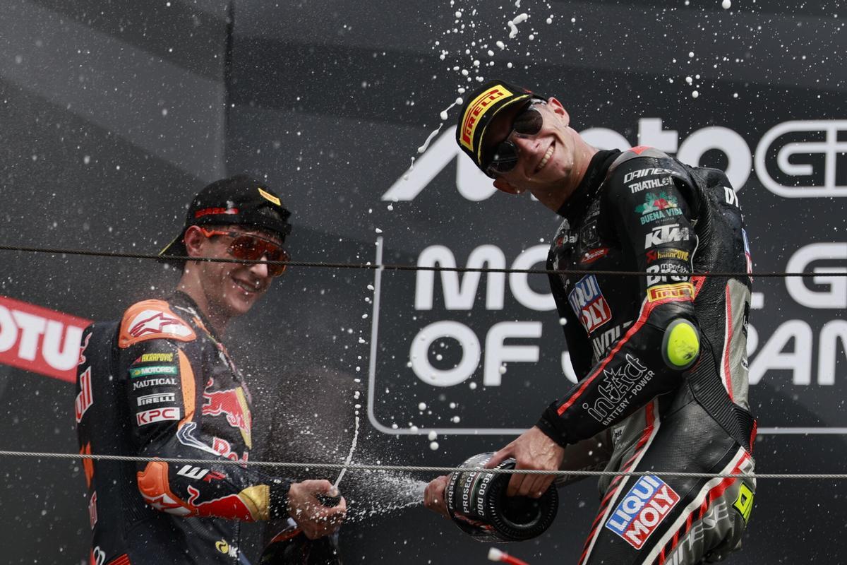 Rueda y Muñoz, en el podio