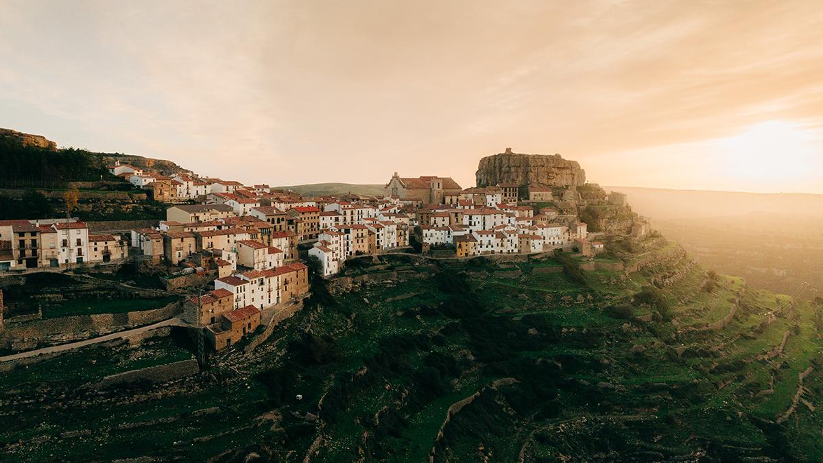 Vídeo: Siete rutas para descubrir els Ports en coche y conocer la comarca desde su esencia