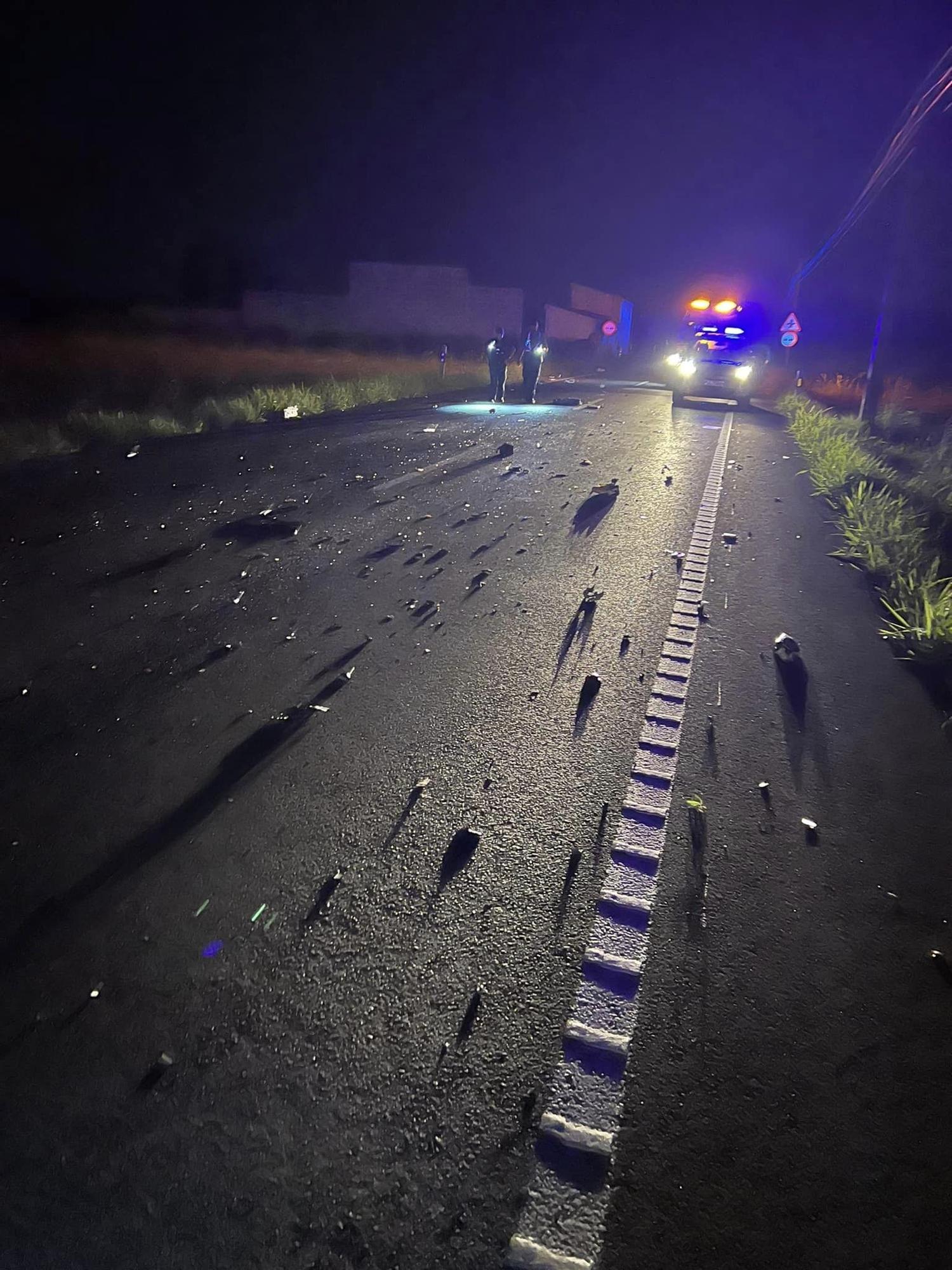 FOTOS | Un motorista muere tras un choque frontal con un coche con tres ocupantes en Alcúdia