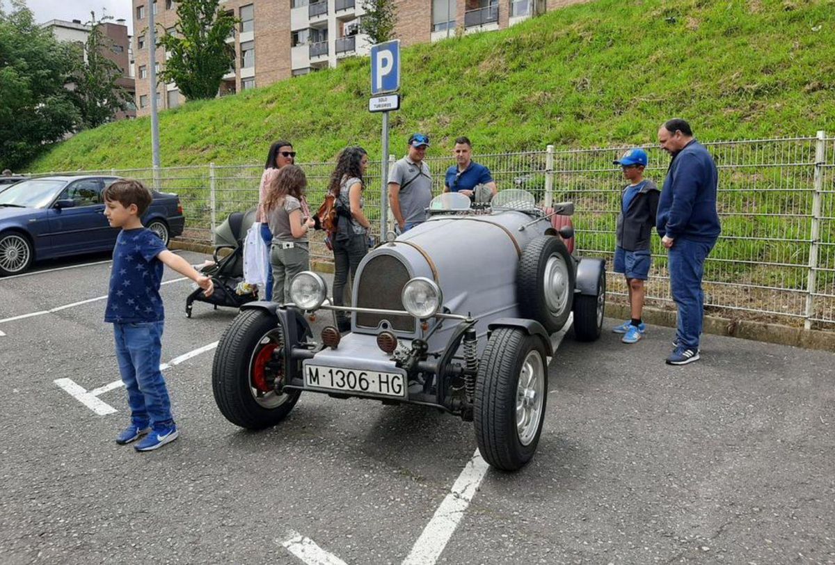 La réplica del Bugatti de carreras. | L. P.