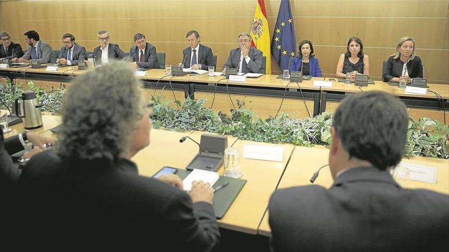 Los partidos exhiben una frágil unidad ante el terror