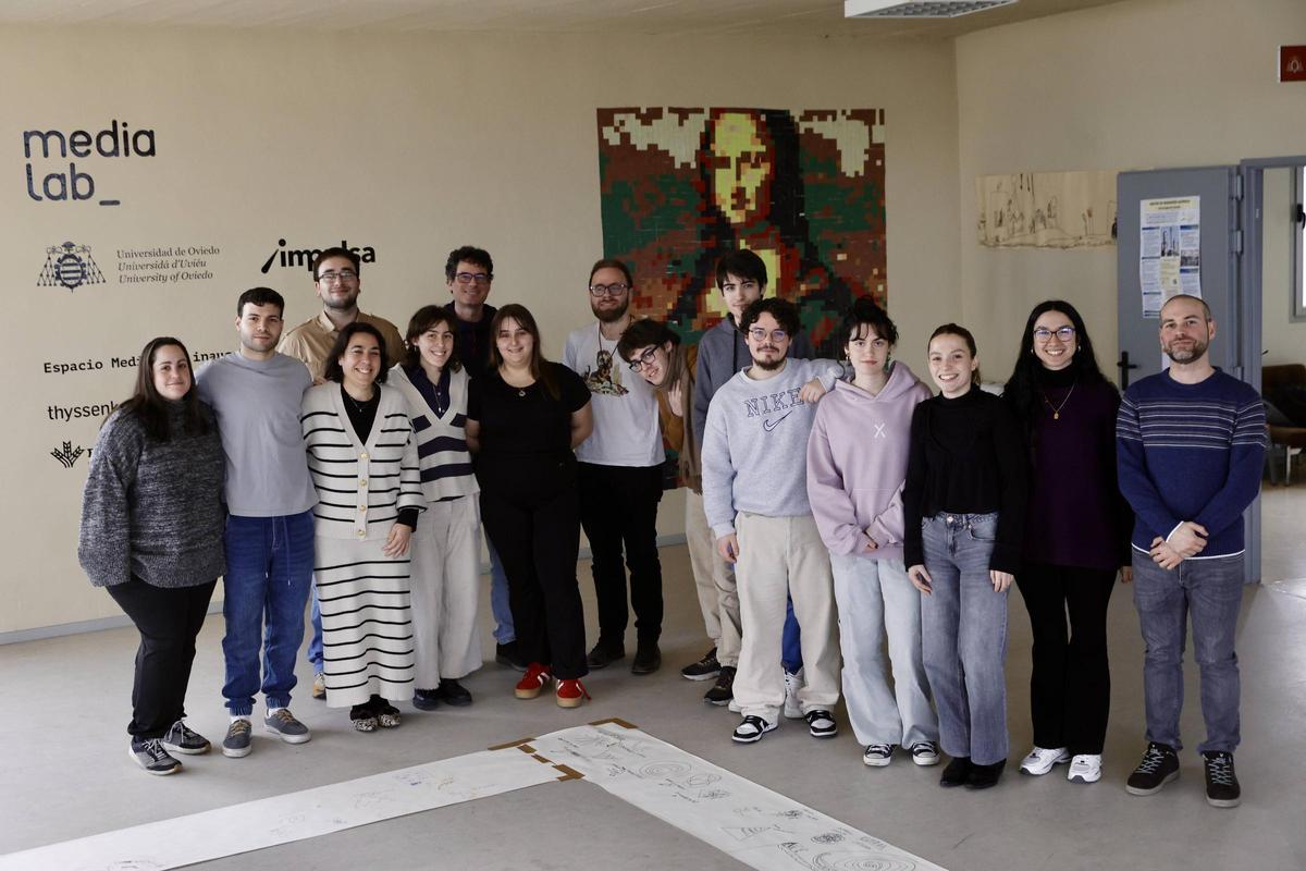 Integrantes del equipu de MediaLab, na Escuela Politécnica d'Inxeniería de Xixón.