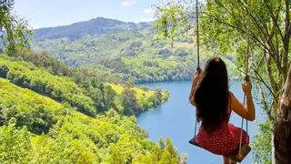No es Bali, es Asturias: el columpio secreto que tiene las vistas más increíbles y una historia preciosa