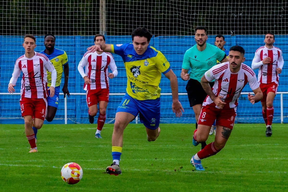 Los cambadeses tienen ante el Barbadás un partido con valor doble.